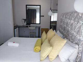 The Guesthouse Klerksdorp - Klerksdorp - 7