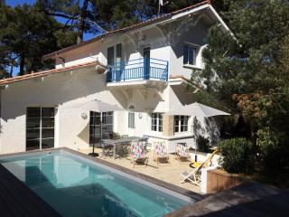 Villa moderne 4 chambres, piscine chauffée, Wi-Fi, proche plage et commerces, Arcachon - FR-1-374-147 - Arcachon - 0