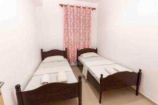 Private Familiar Apartment! - Sarandë - 1