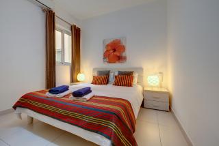 Modern Apartment steps from Balluta Bay - Sliema - 5
