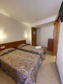 P&R hostals Codolar - Tossa de Mar - 1