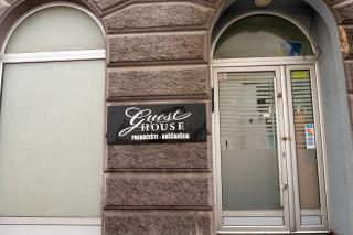 Bascarsija Guesthouse - Private Bath, TV & AirCon - Sarajevo - 5