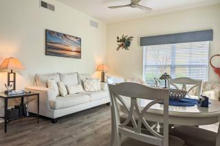 "King Bed Oasis" Steps to Pool, Jacuzzi, minutes to Disney - Kissimmee - 6