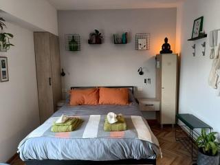 Whole 442 - Departamento con vista al río a 200 mts de Plaza de mayo - Buenos Aires - 1