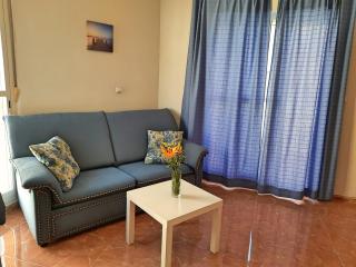Apartamento playero con vistas a la montaña - 1