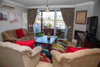 WATERFRONT 2 BR Home with mooring at Knysna Quays - life on the water - 1