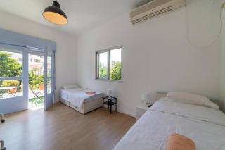 Large 2 Bedroom Near The Beach By - Vacay - Tel Aviv - 7