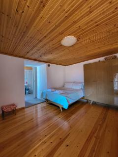 Παραδοσιακό σπίτι με θέα - 0