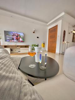 Tatiana’s Luxury Apartment - 9