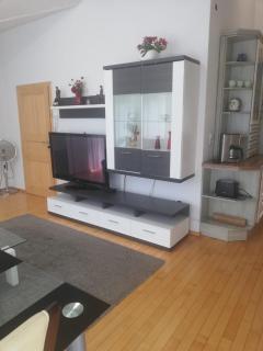 Appartement mit Terrasse - - 1