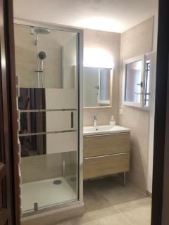 Appartement 60m2 - 2 Chambres à une minute des plages, parking privé - 3