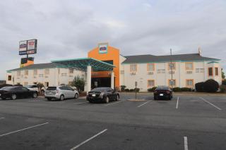 Howard Johnson by Wyndham Tifton GA I-75 - Tifton - 0