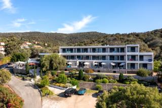 Hotel Les Eucalyptus - Porto Pollo - 8