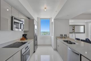 Stunning Beach Resort Large 4BR 3BA Condo 24 FL - Hallandale Beach - 6