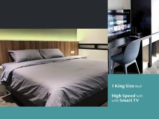 Scarletz Suites • KLCC • King Bed (R) - Kuala Lumpur - 9