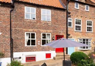 4 Clarks Yard - Whitby - 9