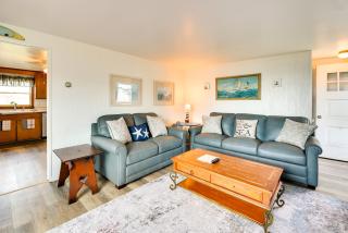 Charming Niantic Vacation Rental Walk to Beach! - 7