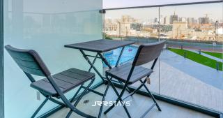 Stylish Studio - Panoramic Pool View - JVC - Dubai - 8