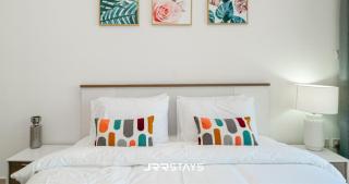 Trendy Studio - Panoramic City Views - JVC - Dubai - 0