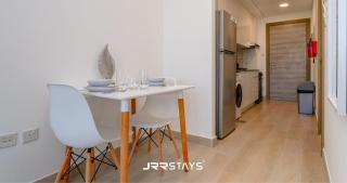 Trendy Studio - Panoramic City Views - JVC - Dubai - 5