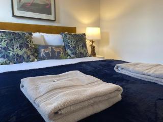 Prospect Cottage Fabulous Home In Stunning Rhondda Valley By StayStaycations - Treorky - 0