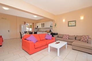 Villa Xenia by Villa Plus - Nisaki - 5