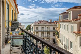 Castelo Apartment - Beautiful Balcony View - Lissabon - 0