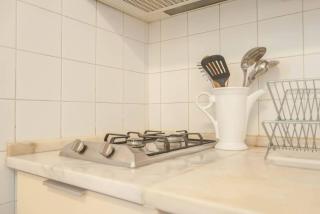 Cozy Two Bedroom Apartment in Santa Marinha - Lissabon - 2