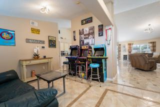Sunridge Place S - Davenport - 7