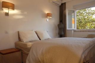 Central 2 bedroom apt w/Garden and Pantheon Views - Lissabon - 9