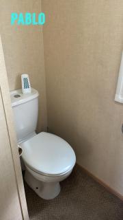 Towyn six berth en suite caravan - Rhyl - 3