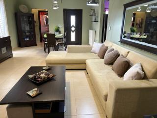 Eva’s House - Vari - 6