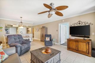 Flipflop Paradise Unit 625 - 2