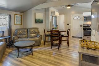 Less Than 1 Mi to Big Bear Lake Fawnskin Cottage with Grill - Fawnskin - 6