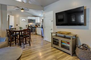 Less Than 1 Mi to Big Bear Lake Fawnskin Cottage with Grill - Fawnskin - 5