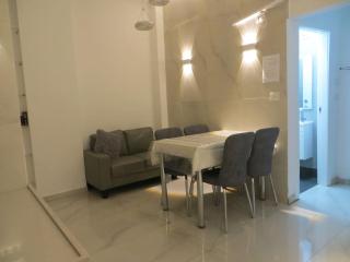 יחידת אירוח מעוצבת בגאולה - 2