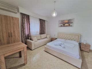 My Holiday House - 3