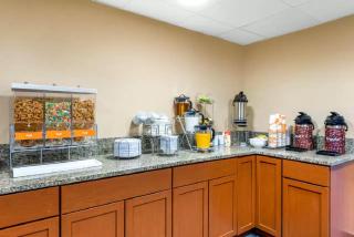 Comfort Inn & Suites - Michigan City - 1