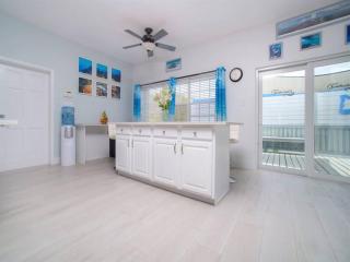 Southwinds Vacation Home - East End - 8