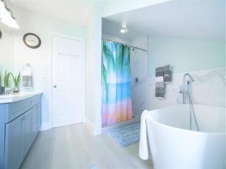 Southwinds Vacation Home - East End - 2