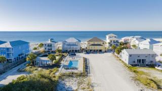 Waterside Both Sides Of Heavenly Sunrise Heavenly Sunset Combined10 Bedrooms - 8