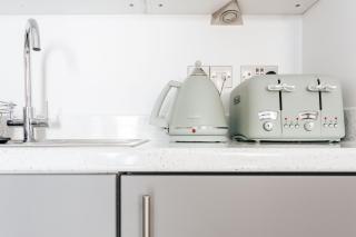 Lovely one bed duplex flat - 8