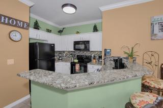3 bedrooms townhome Gated Resort 5 minutes from Disney - Orlando - 2