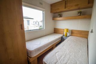 Great 4 Berth Caravan At Withernsea Sands Ref 79003Hg - - 5