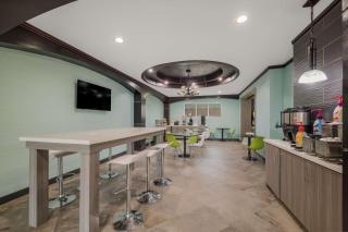 Best Western Bowie Inn & Suites - 8