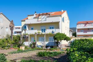 Apartments by the sea Kastel Stafilic, Kastela - 21145 - Kaštela (Castelli) - 0