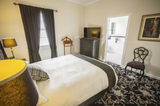 The Commercial Boutique Hotel - Tenterfield - 4