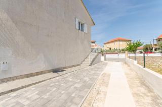 Apartment Oblutak - Brodarica - 3