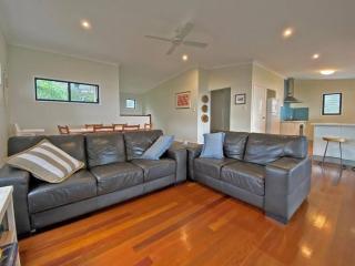 Annies House - Amity Point - 7