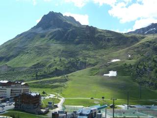 Proche commerces et pistes · Appartement lumineux avec balcon · 2 pièces pour 6 personnes - FR-1-502-503 - Tignes - 9